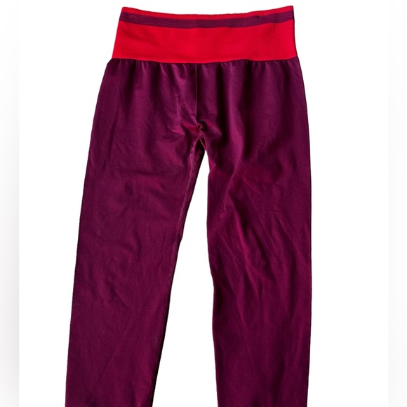 Fabletics High-Waisted Seamless Stripe 7/8 Leggings Women’s Tights - Picture 8 of 10